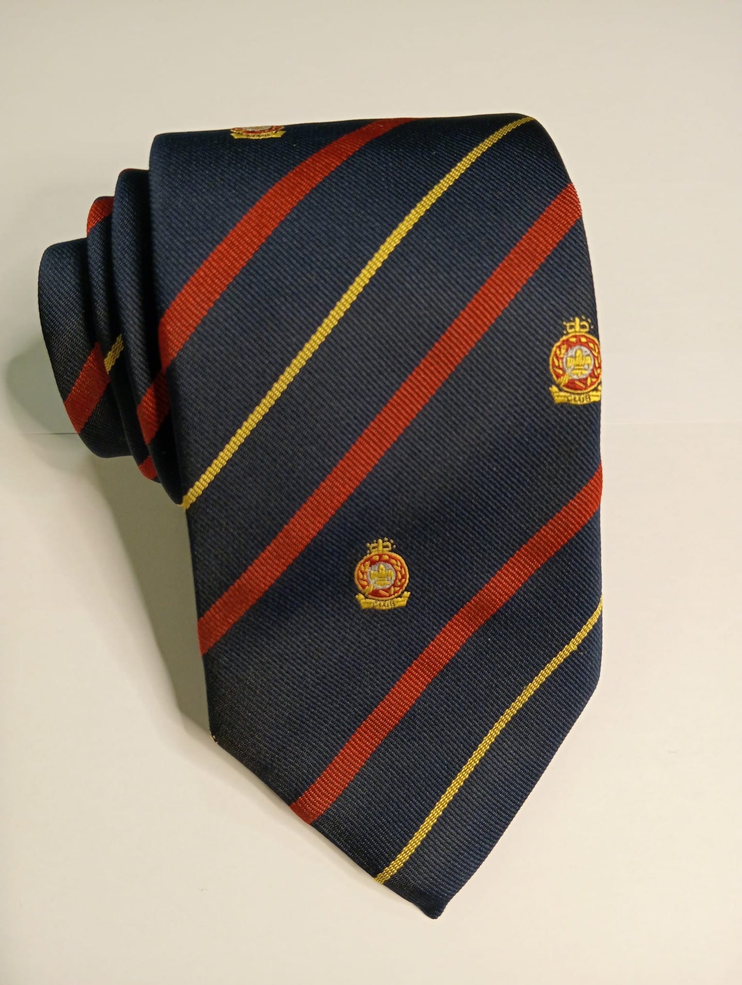 Corbata regimental rayas rojas