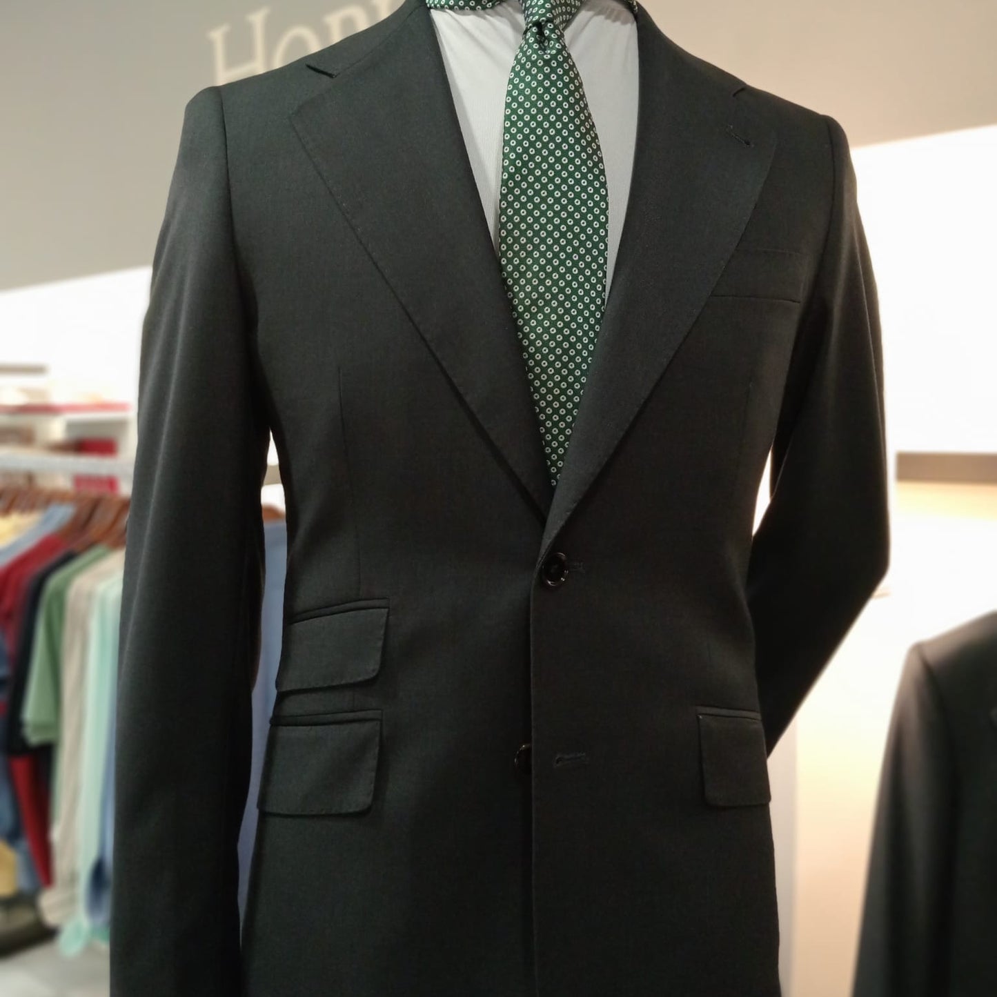 Traje gris marengo