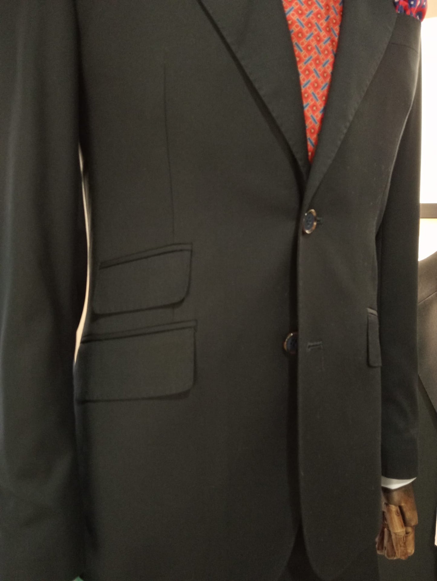 Traje azul marino